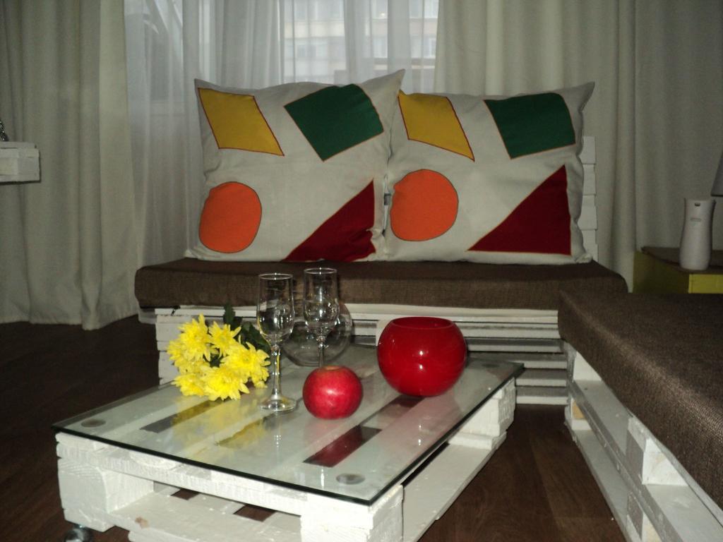 Apartment On Vasylia Stusa St, 10 Bila Tserkva